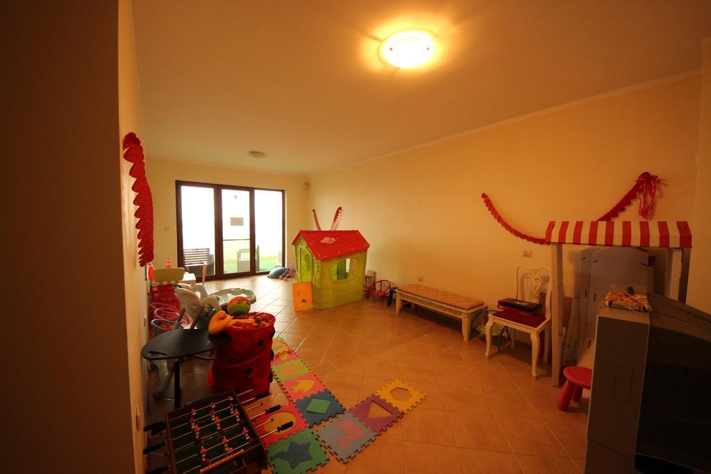 Menada Rocamar Apartments Tsarevo Exterior photo